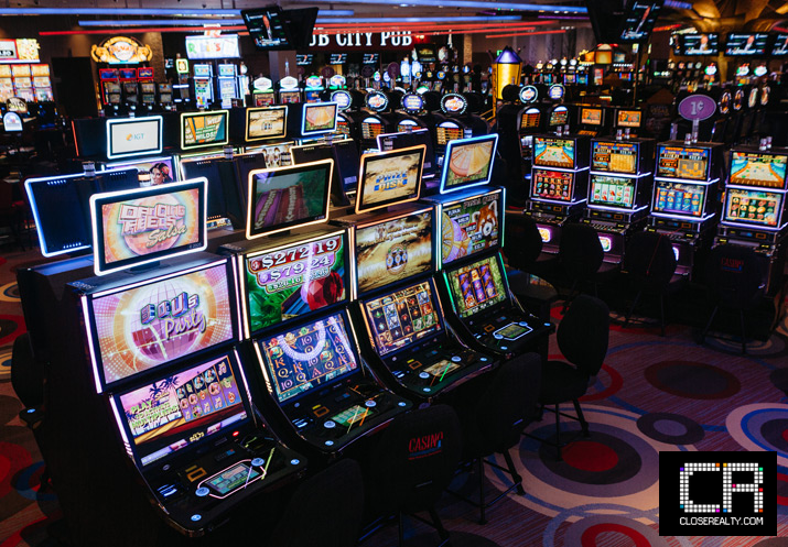 Sejarah Slot Online: Dari Mesin Buatan Tangan ke Dunia Digital